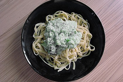 Farfalle mit Brokkolisauce 15