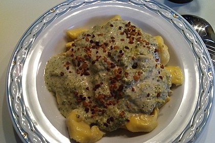 Farfalle mit Brokkolisauce 16