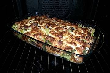 Brokkoliauflauf mit Schinken