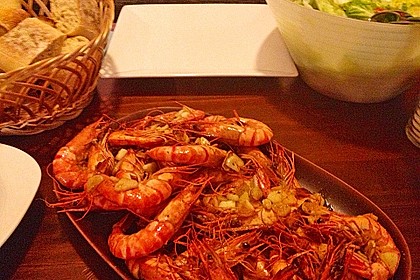 Gebratene Garnelen mit Knoblauch 2