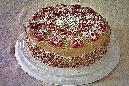 Marzipan - Nuss - Torte