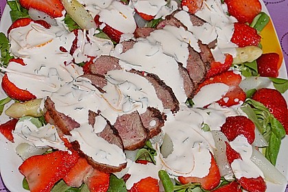Spargel mit Erdbeeren und Entenbrust 3