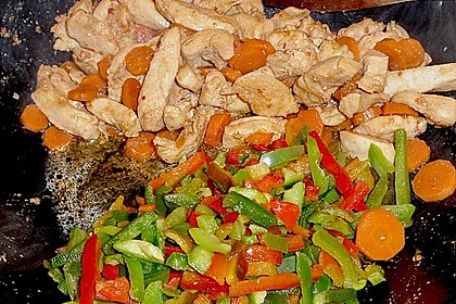 Thail&auml;ndische Wokpfanne mit Kokosmilch 12