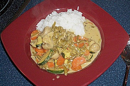 Thail&auml;ndische Wokpfanne mit Kokosmilch 1