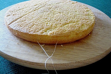 Erdbeer-Raffaello-Torte 156