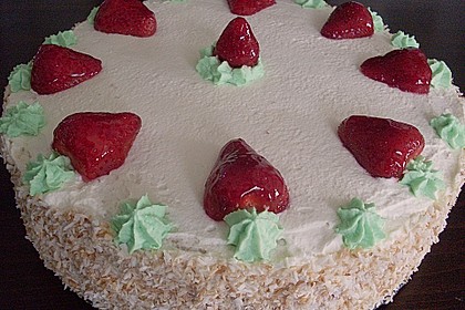 Erdbeer-Raffaello-Torte 161