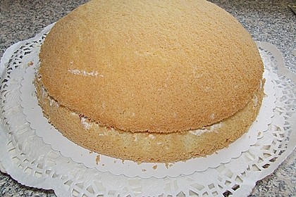 Erdbeer-Raffaello-Torte 178