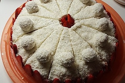 Erdbeer-Raffaello-Torte 106