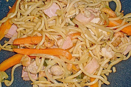 Gebratene Nudeln 11