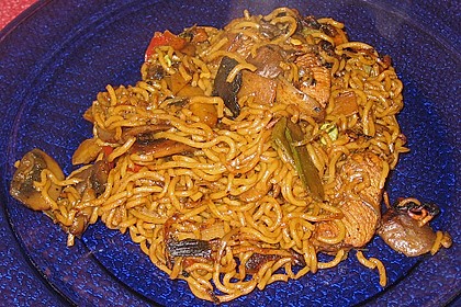 Gebratene Nudeln 21