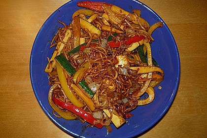 Gebratene Nudeln 36
