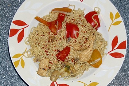 Gebratene Nudeln 39