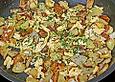 Feuriges Tomatengeschnetzeltes mit Bratkartoffeln