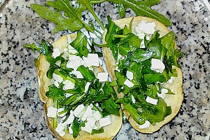 Bruschetta mit Rucola und Schafk&auml;se 1