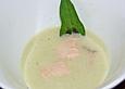 Gurkensuppe mit Lachs