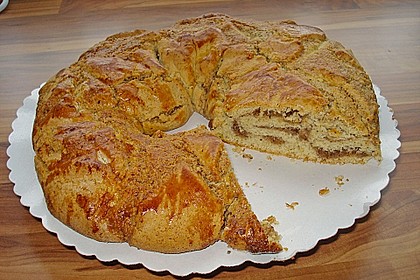 Haselnusskranz 11
