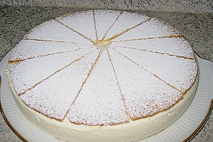 Käse - Sahnetorte 3
