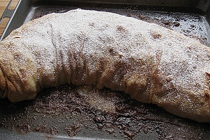 Wiener Apfelstrudel 3