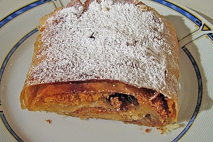Wiener Apfelstrudel