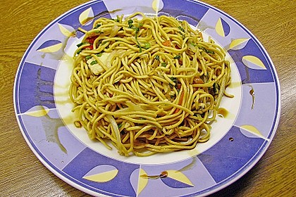 Asiatische Bratnudeln 19