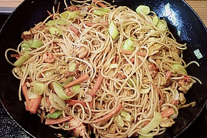 Asiatische Bratnudeln 23