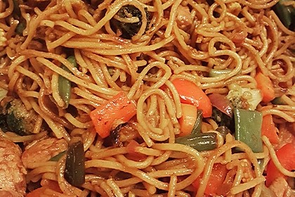 Asiatische Bratnudeln 16