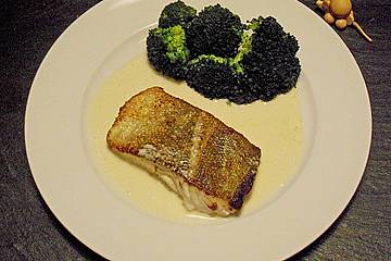Weißweinsauce (speziell für Fischgerichte)