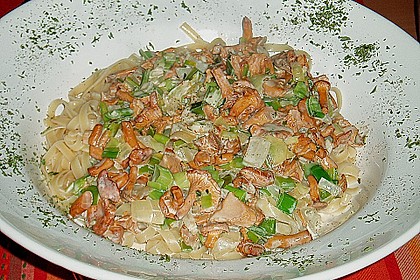Bandnudeln mit Pfifferlingen und Lauch 6