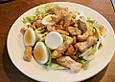 Bunter Salat mit Putenbruststreifen