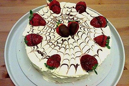 Erdbeer-Mascarpone-Torte 22