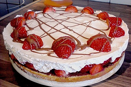 Erdbeer-Mascarpone-Torte 28