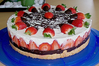 Erdbeer-Mascarpone-Torte 3