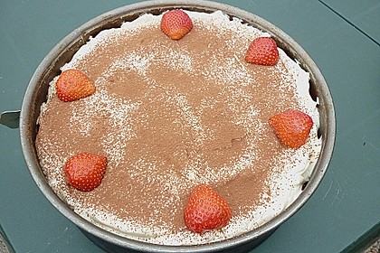Erdbeer-Mascarpone-Torte 108