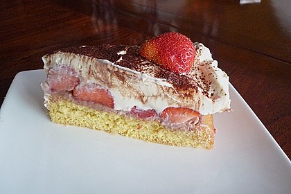 Erdbeer-Mascarpone-Torte 107