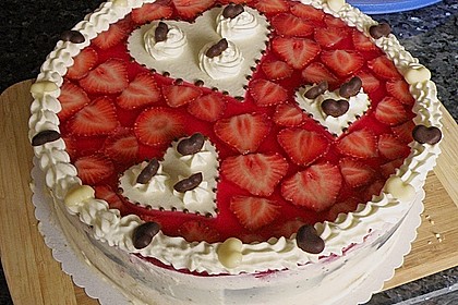 Erdbeer-Mascarpone-Torte 6