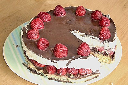 Erdbeer-Mascarpone-Torte 142