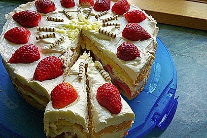 Erdbeer-Mascarpone-Torte 32