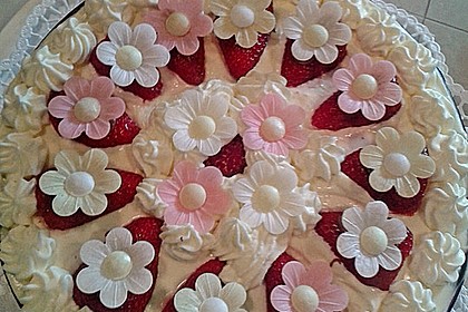 Erdbeer-Mascarpone-Torte 37