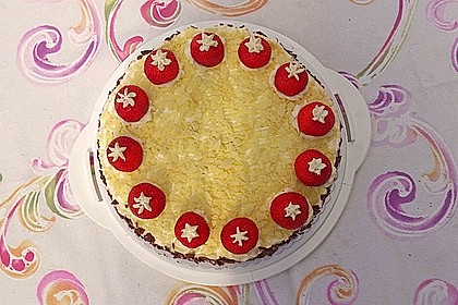 Erdbeer-Mascarpone-Torte 127