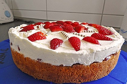 Erdbeer-Mascarpone-Torte 43