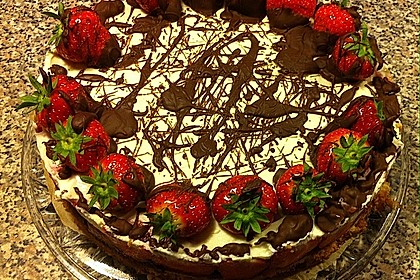 Erdbeer-Mascarpone-Torte 16