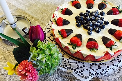Erdbeer-Mascarpone-Torte 20