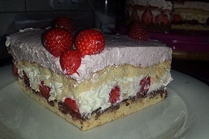 Erdbeer-Mascarpone-Torte 125