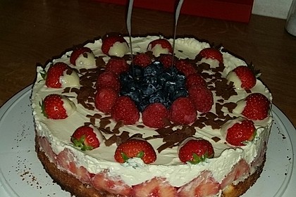 Erdbeer-Mascarpone-Torte 84