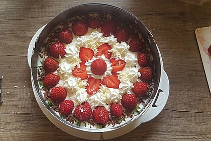 Erdbeer-Mascarpone-Torte 87