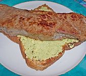 Argentinisches Toast mit Avocado und Steak (Bild)
