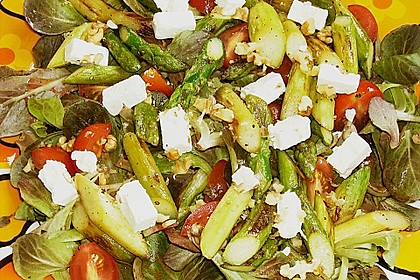 Salatvariation mit gebratenem Spargel 2