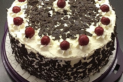 Schwarzwälder Kirschtorte 170