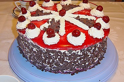 Schwarzwälder Kirschtorte 269