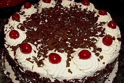 Schwarzwälder Kirschtorte 369